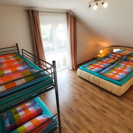 אטנהיים Ferienwohnung Valerie מראה חיצוני תמונה