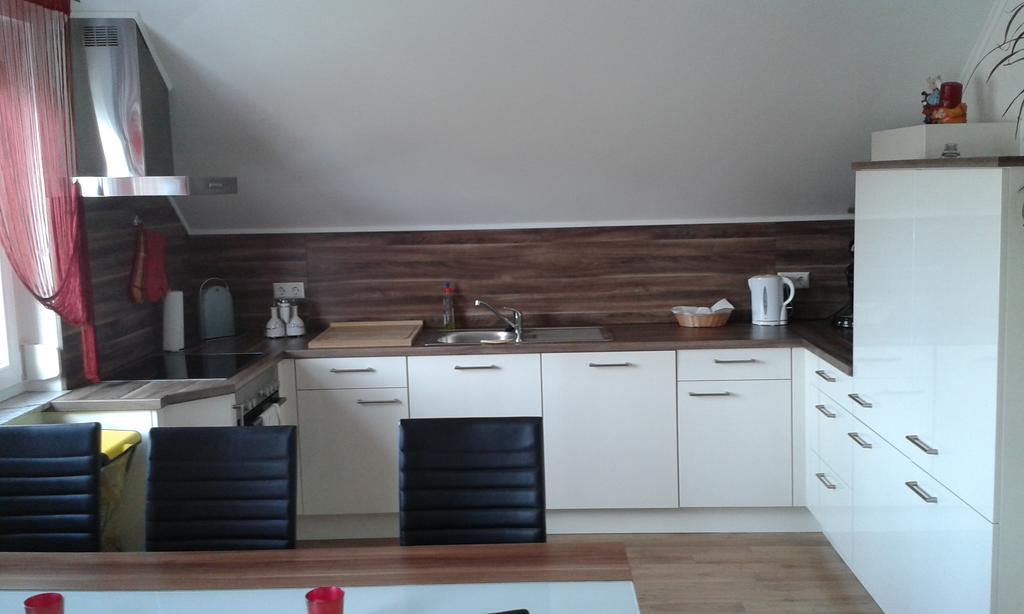 אטנהיים Ferienwohnung Valerie מראה חיצוני תמונה
