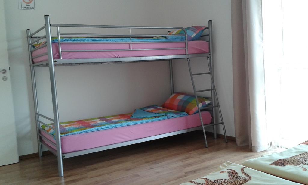 אטנהיים Ferienwohnung Valerie מראה חיצוני תמונה